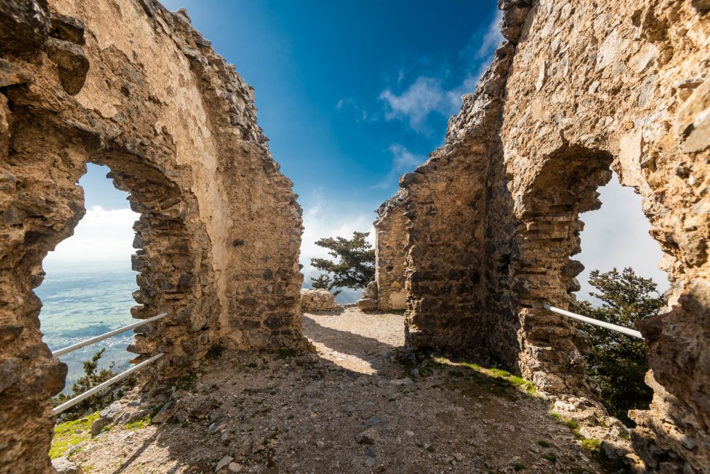 Buffavento-Castle7