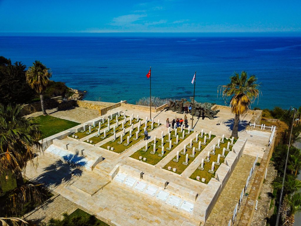 Karaoglanoglu-Memorial9